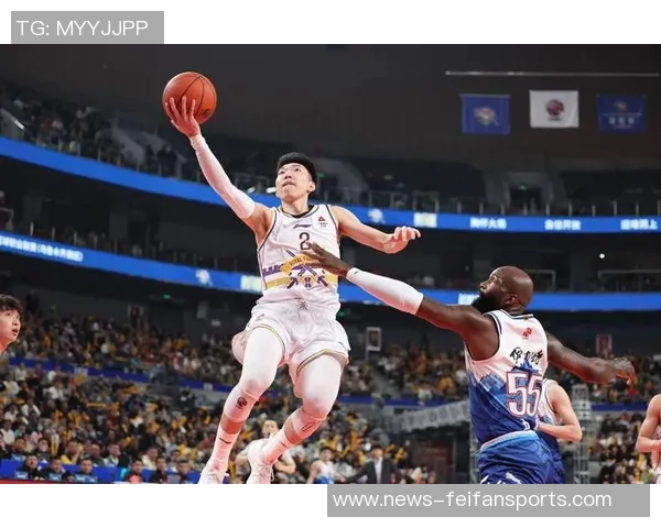 巴特勒再回应:师弟想单挑我随时奉陪我比他更强——篮球江湖中的兄弟情与实力较量