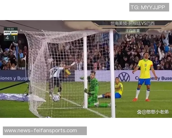 罗梅罗：拉菲尼亚昨日训练感到不适，将无缘国家德比